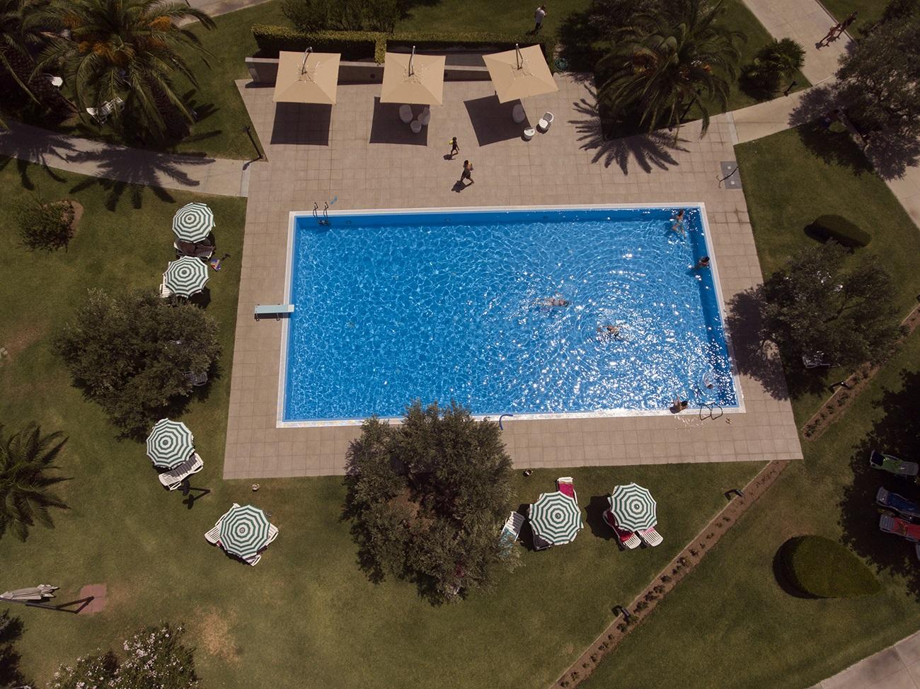 Rada Siri Hotel
